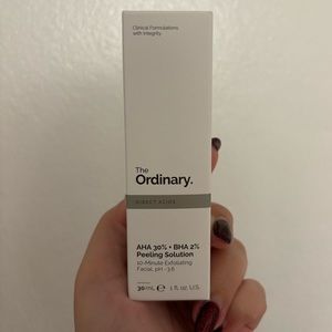 The Ordinary Peeling Solution 🤍